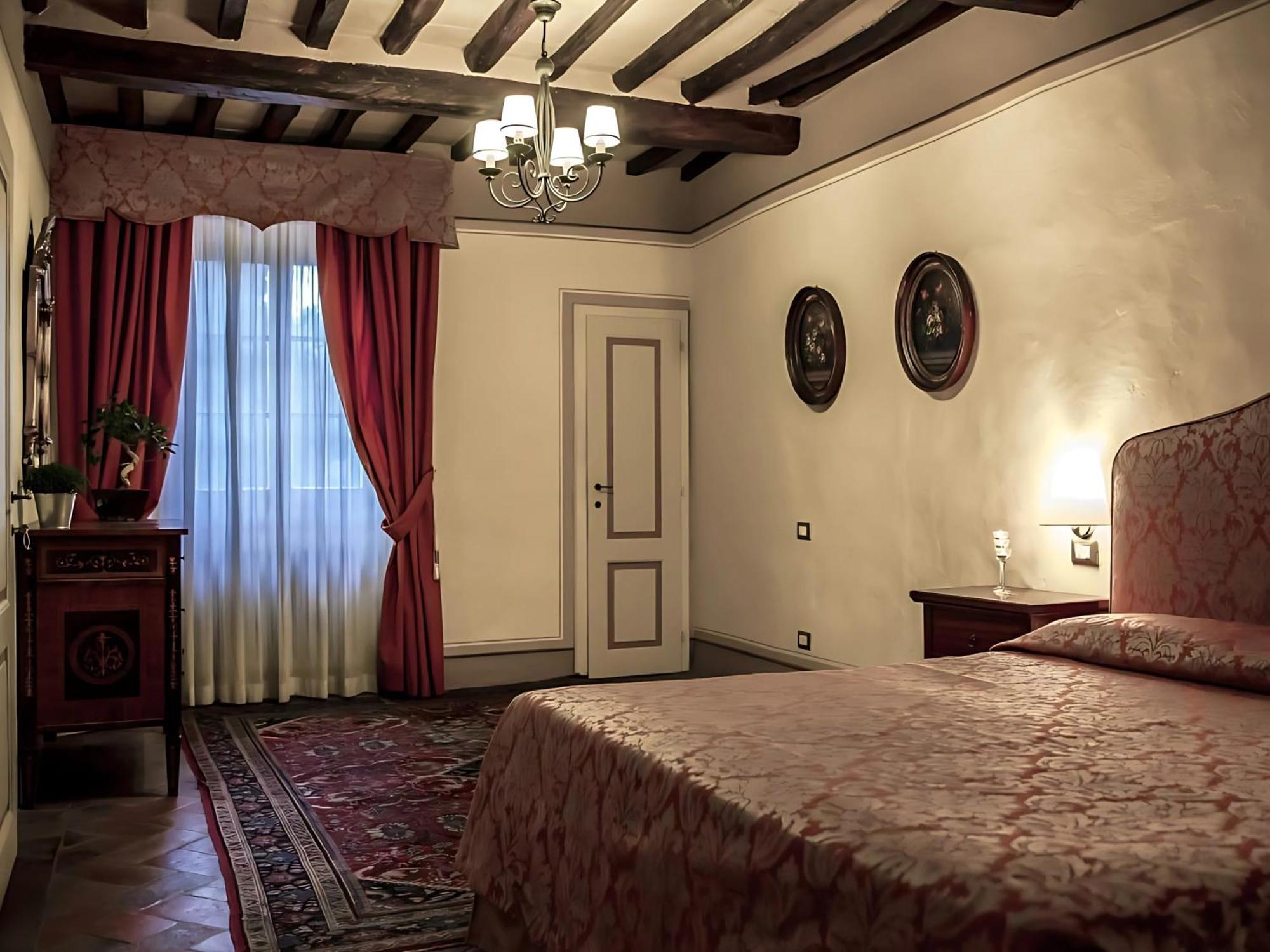 Locanda Il Pino Сан Джиминяно Стая снимка
